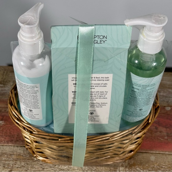🔥SALE 4/$25 Brompton & Langley Cucumber & Basil 6 Piece Spa Gift, NWT - Picture 4 of 14
